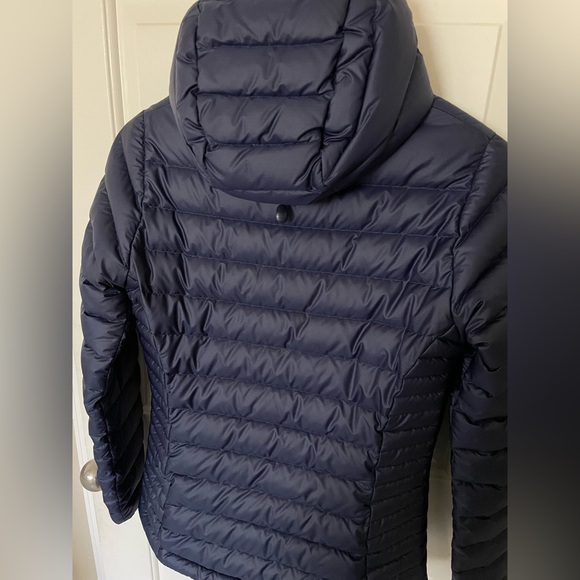 Womens Patagonia Hooded Down Sweater - Picture 6 of 11